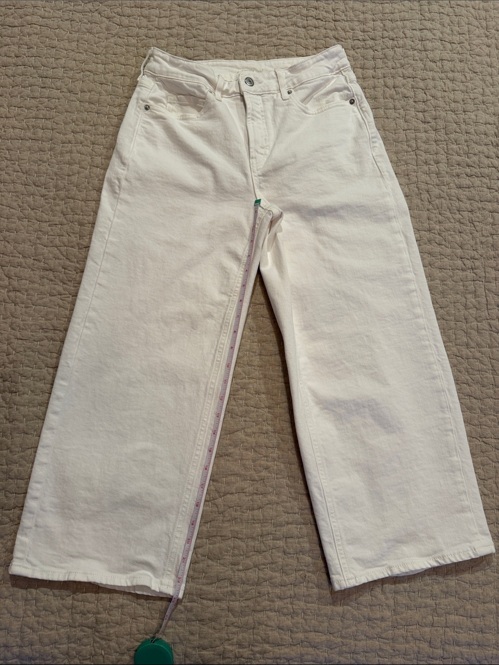 Old Navy White Extra High Rise Sky-Hi Wide Leg Jeans